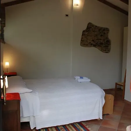 R&b Albero Cavo Bed & Breakfast 3*